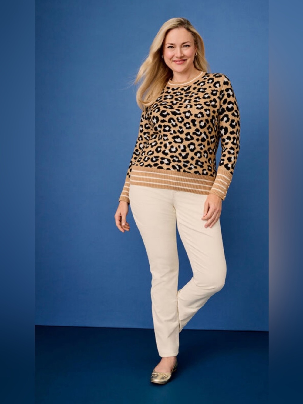 Talbots Leopard Print Crewneck Sweater Gold Buttons Size M Wool Blend